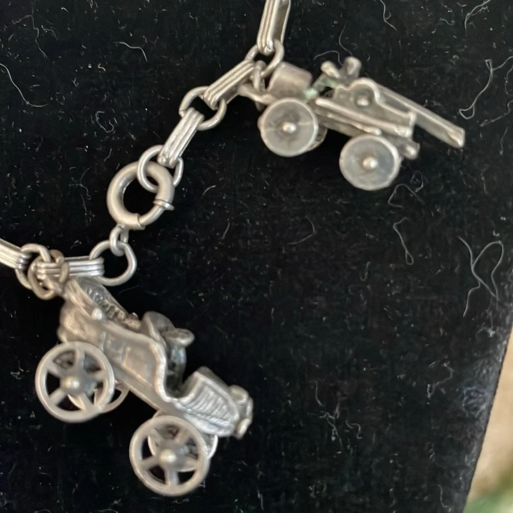 Vintage estate western sterling silver charm bracelet